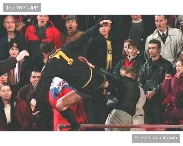 足球比赛中身体冲撞的判罚标准与合理防守界限解析